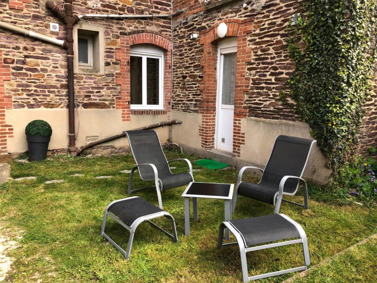 Le Rosegarden Studio Au Pied De La Gare De Rennes Buitenkant foto